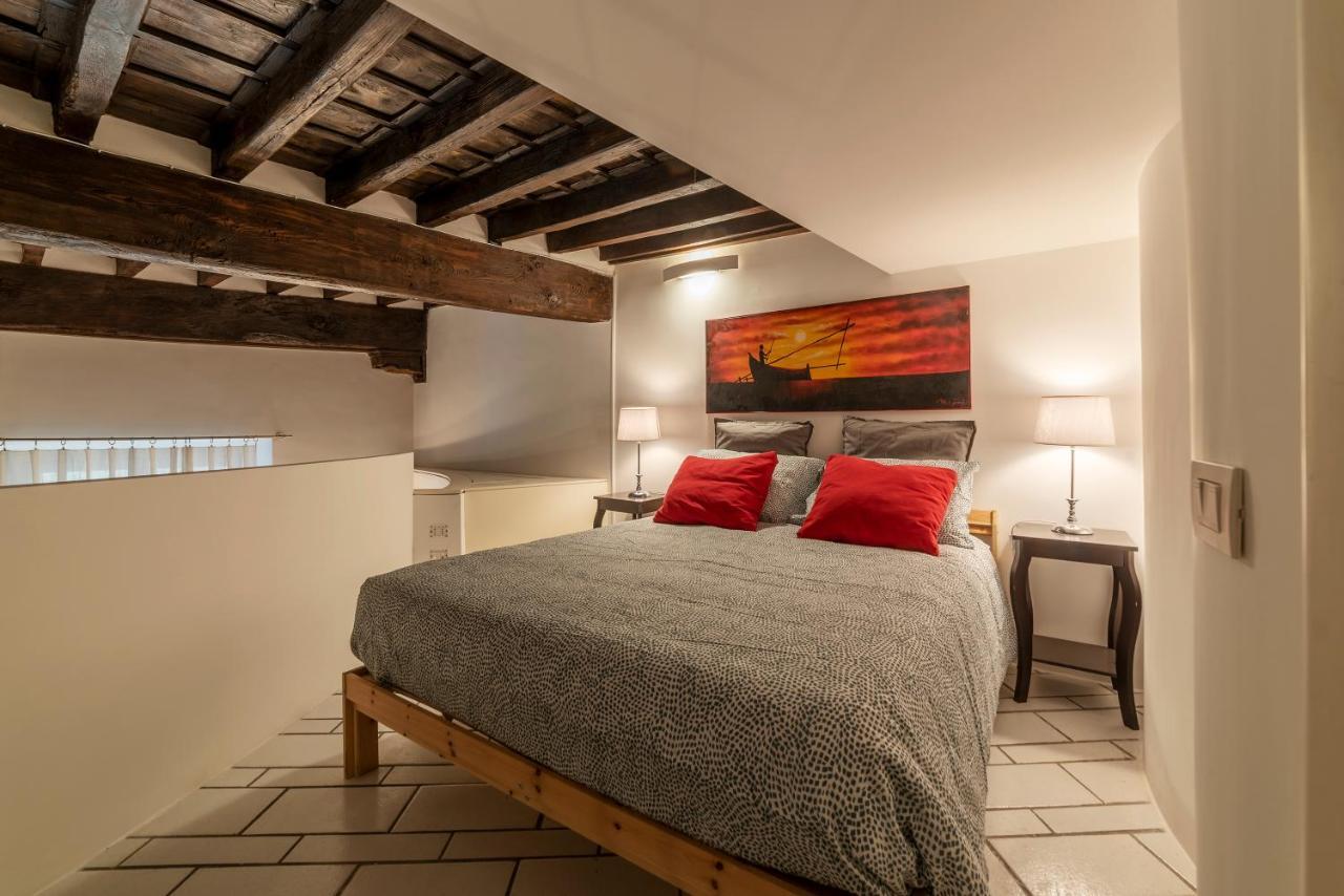 Navona Pretty Home Рим Экстерьер фото